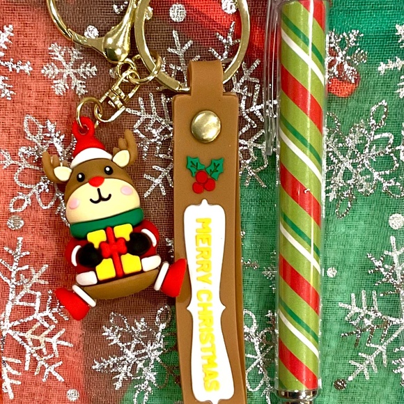 Merry Christmas Bag Charm Key Chains🎄Christmas Pen🎄STOCKING STUFFER🎄PICK ONE - Picture 12 of 12